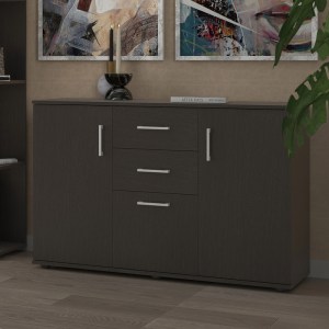 915